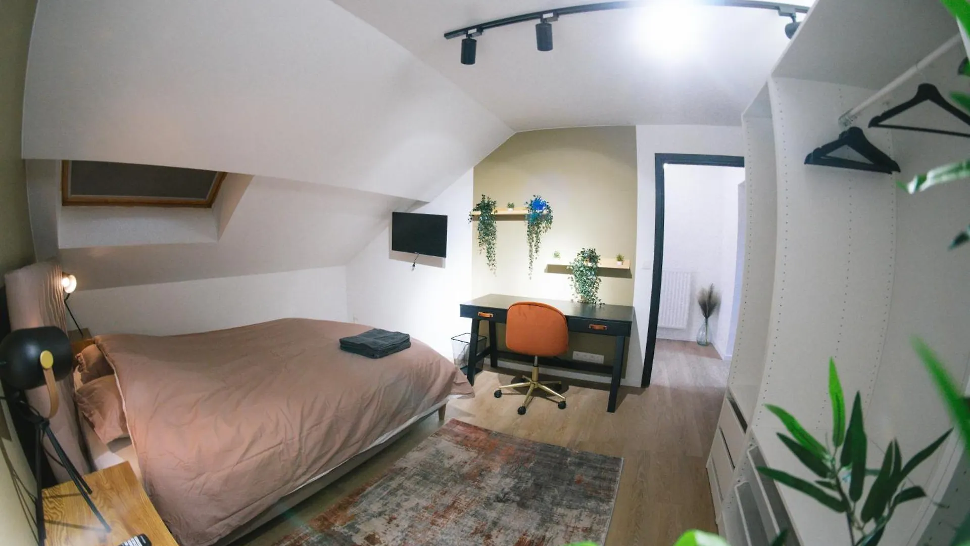 Capstay - Charleroi Holiday home